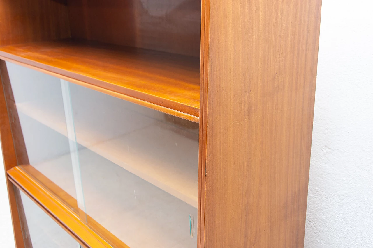Libreria in noce di František Jirák, anni '60 1397369