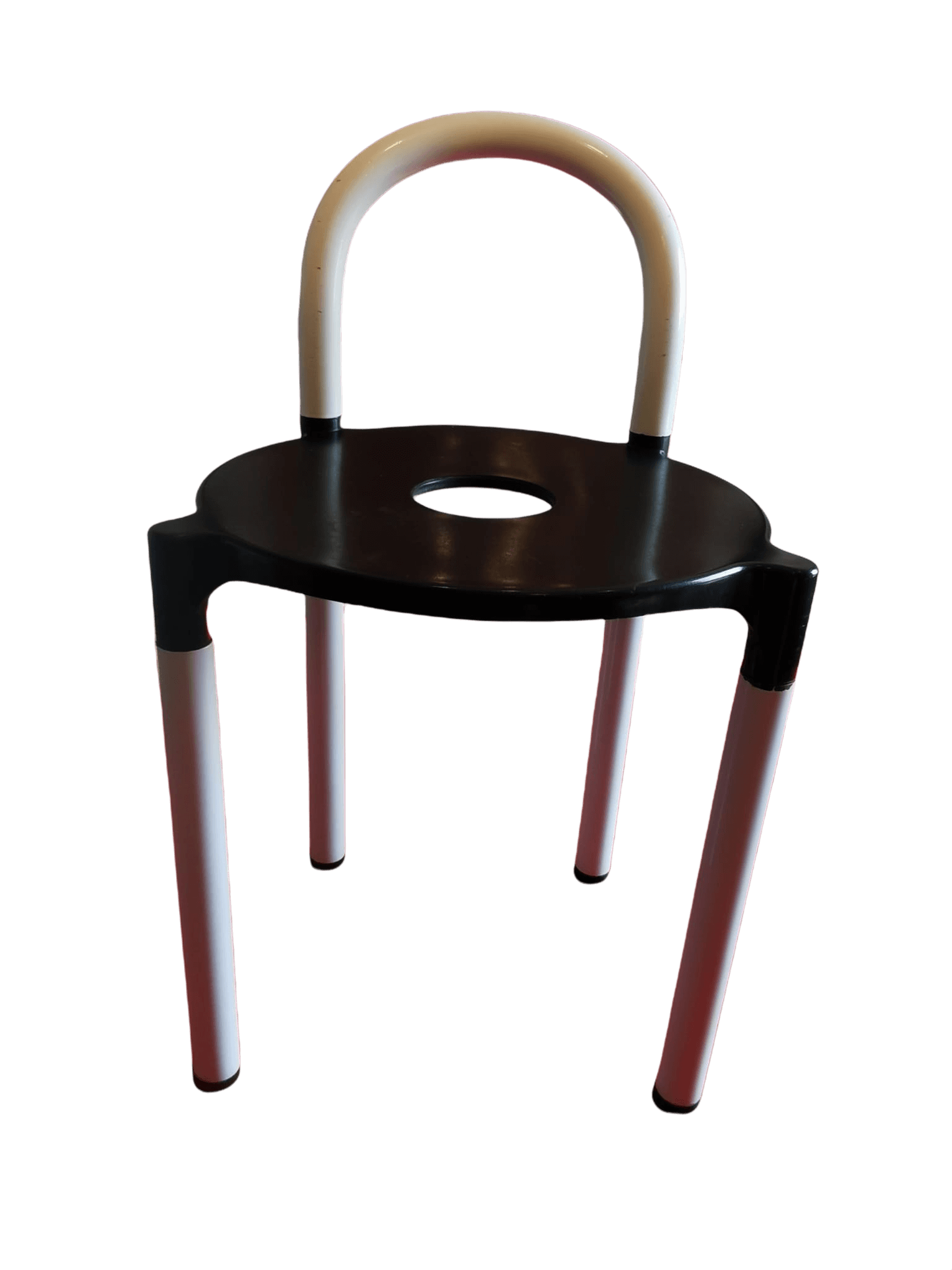 intondo-3-polo-chairs-by-anna-