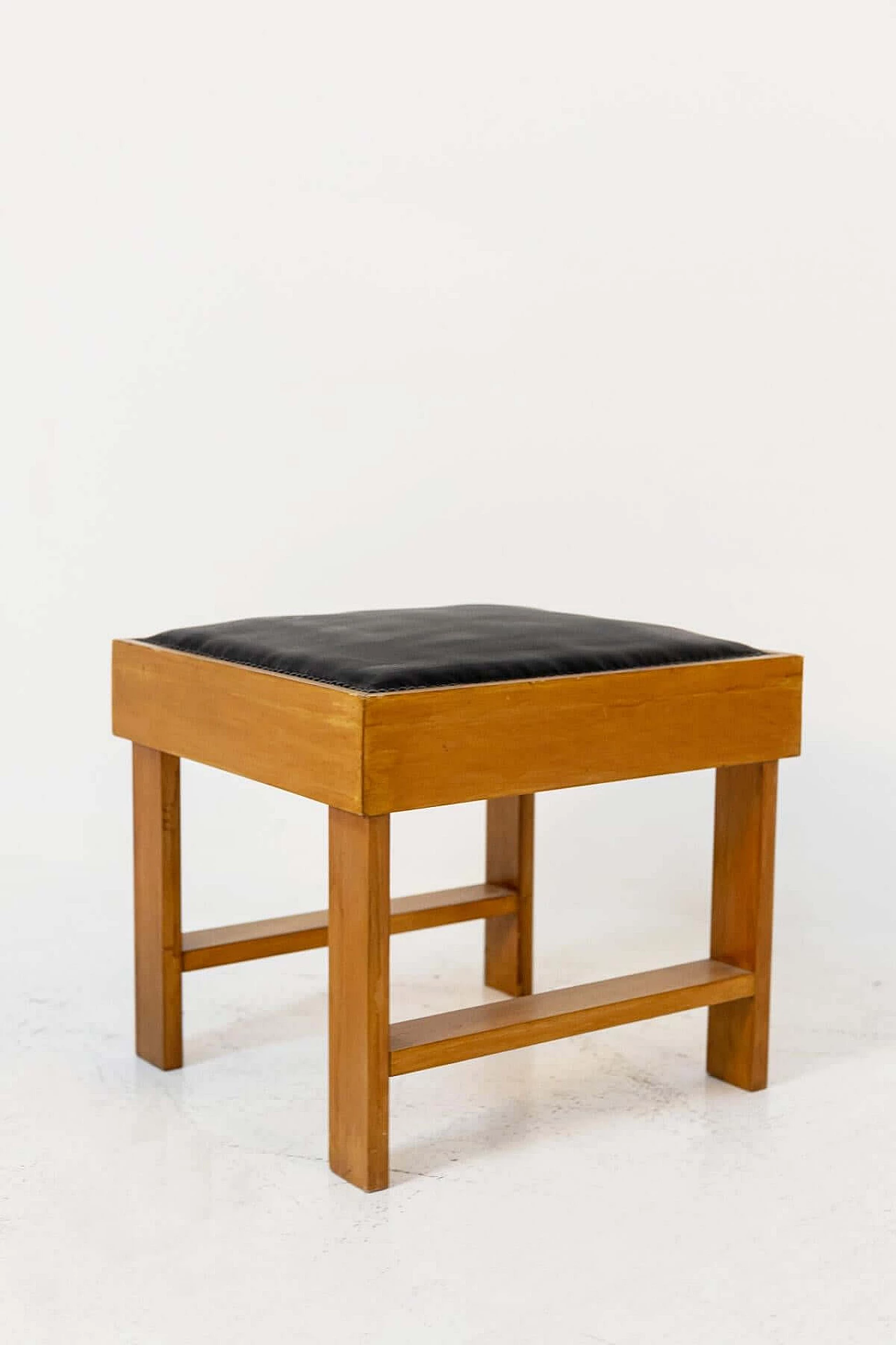 Pair of stools attributed to BBPR in wood and black leather, 1950s 1397849