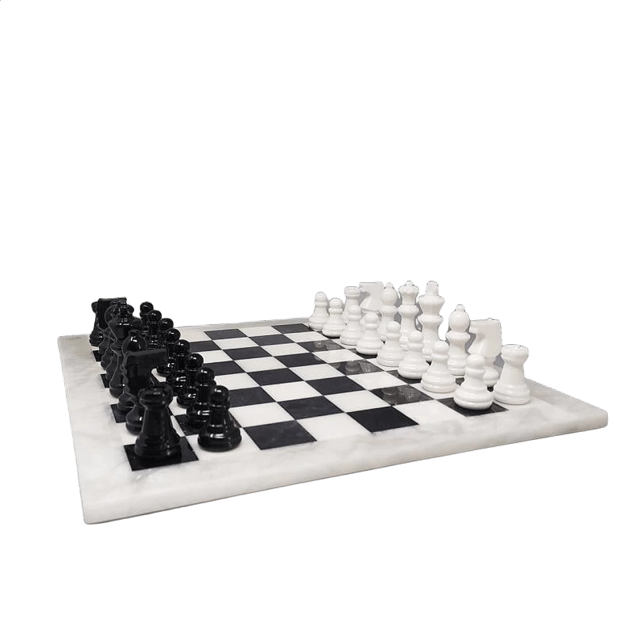 Scacchiera bianca e nera in alabastro di Volterra, anni '70 1398946