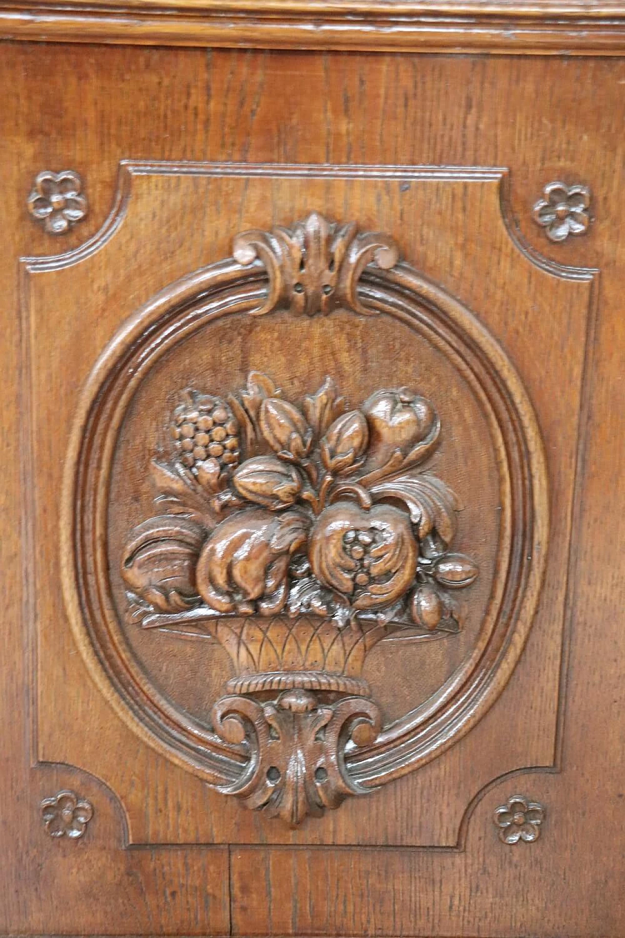 Carved solid oak sideboard, 19th century 1399483