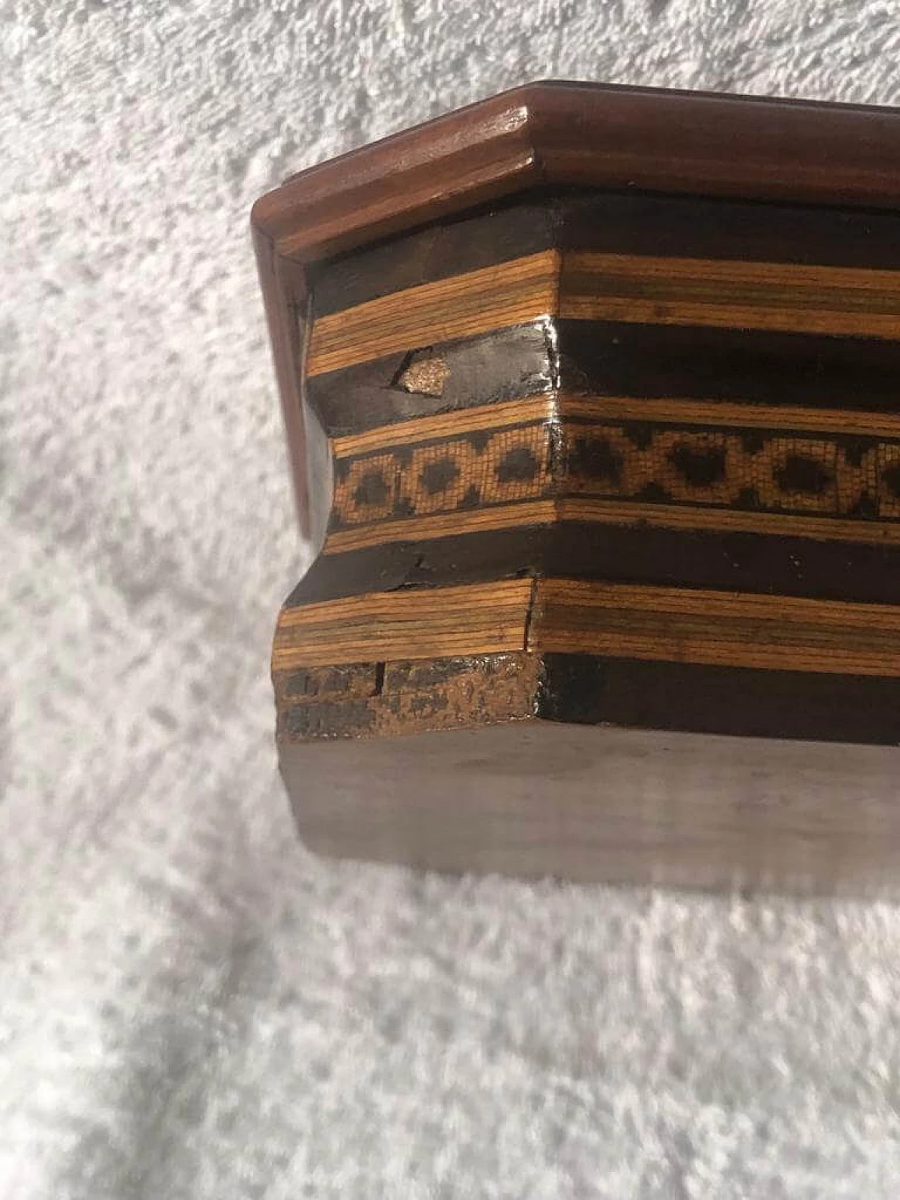 Sorrentine jewelry box in inlaid wood, 19th century 1400589