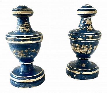 Pair of bases in hand-carved and lacquered wood, 19th century