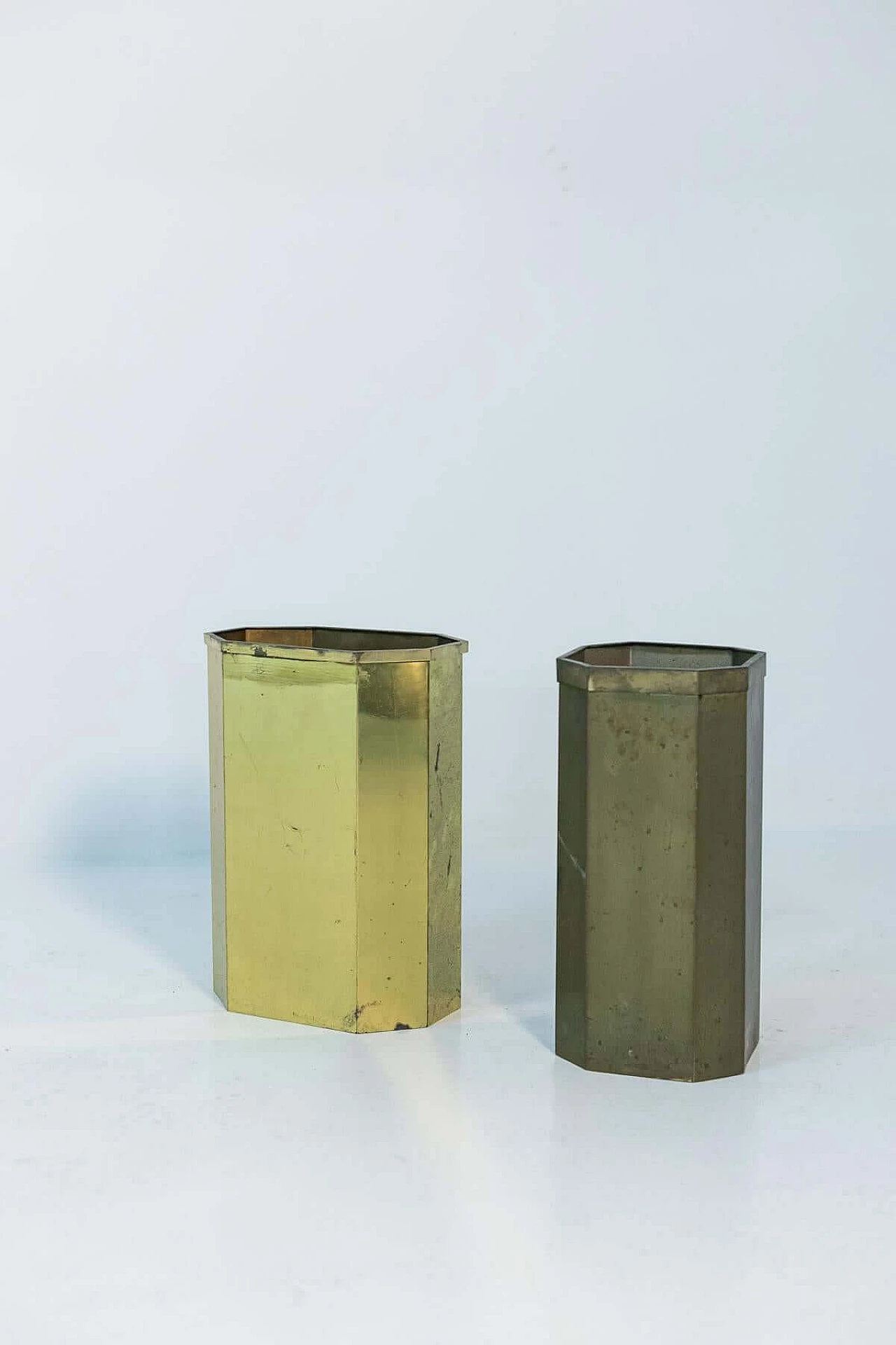 Pair of octagonal brass umbrella stands, 1950s 1400908