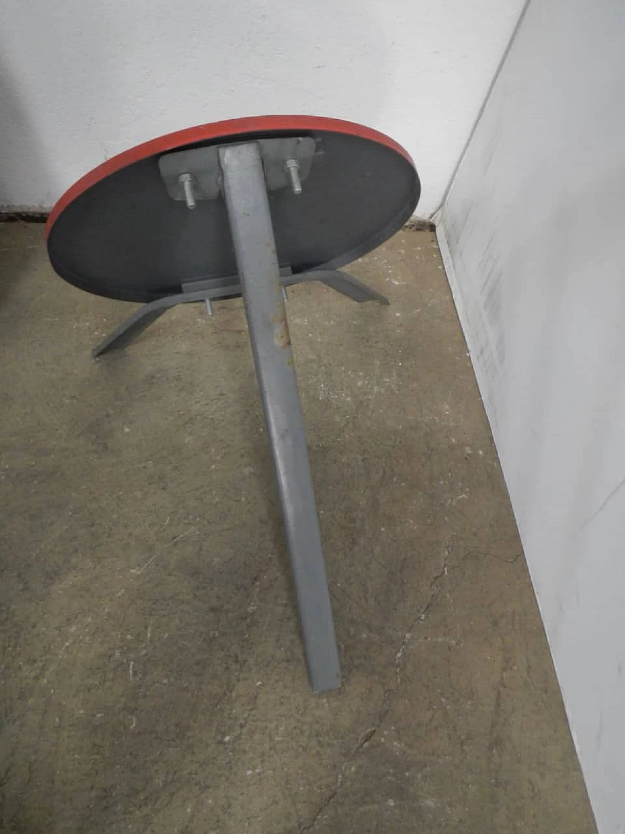 No parking sign with easel, 1960s 1402874