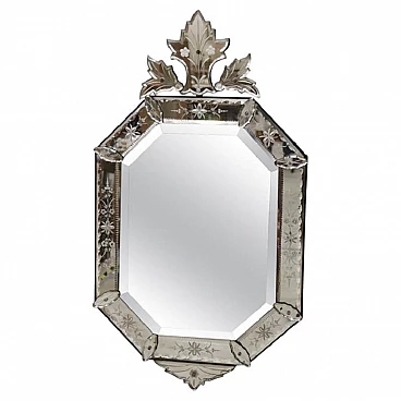 Murano mirror with engraved frame, 20th century