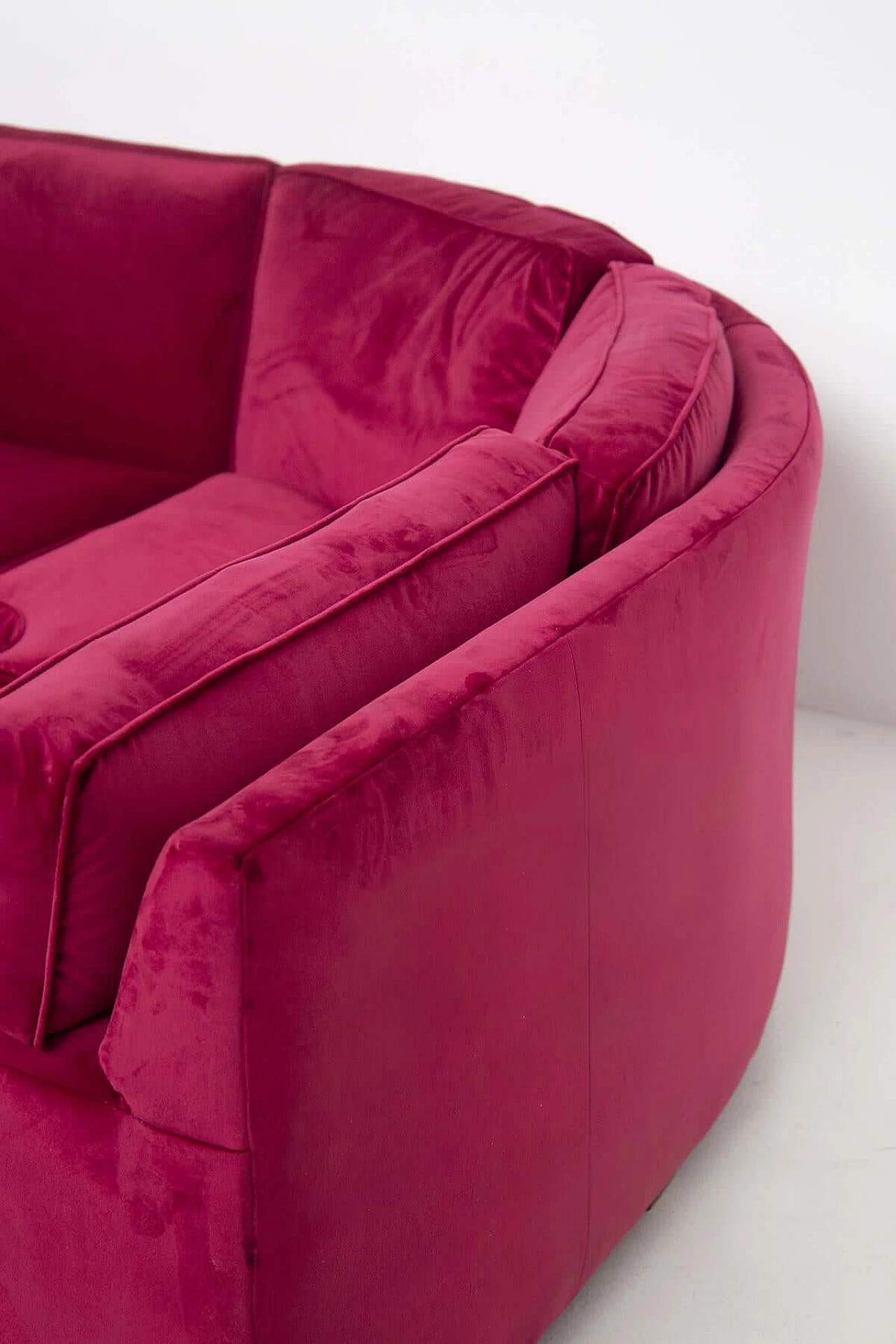 12-seater modular sofa attr. to Luigi Caccia Dominioni in dark fuchsia velvet, 1960s 1403114