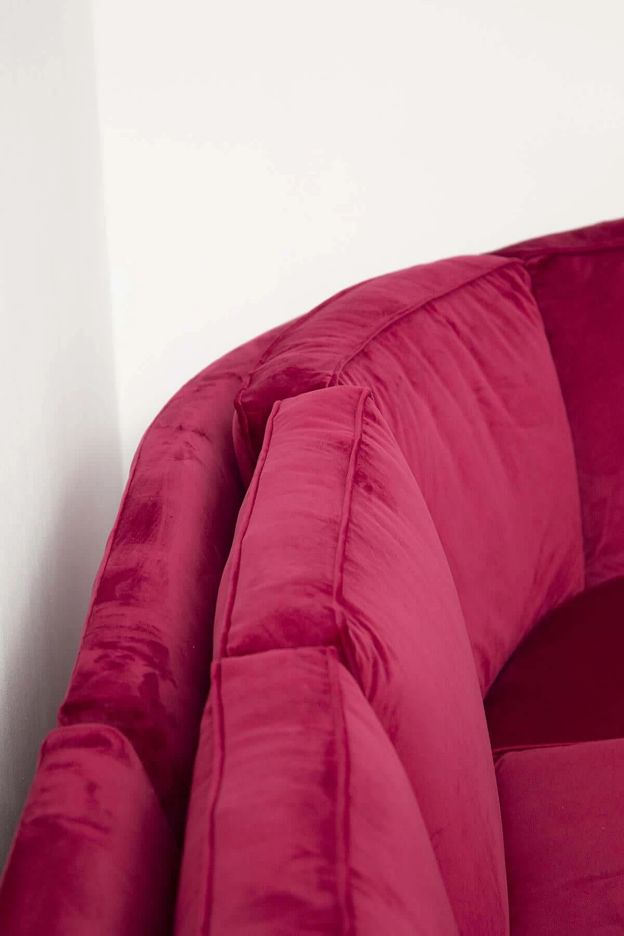 12-seater modular sofa attr. to Luigi Caccia Dominioni in dark fuchsia velvet, 1960s 1403116