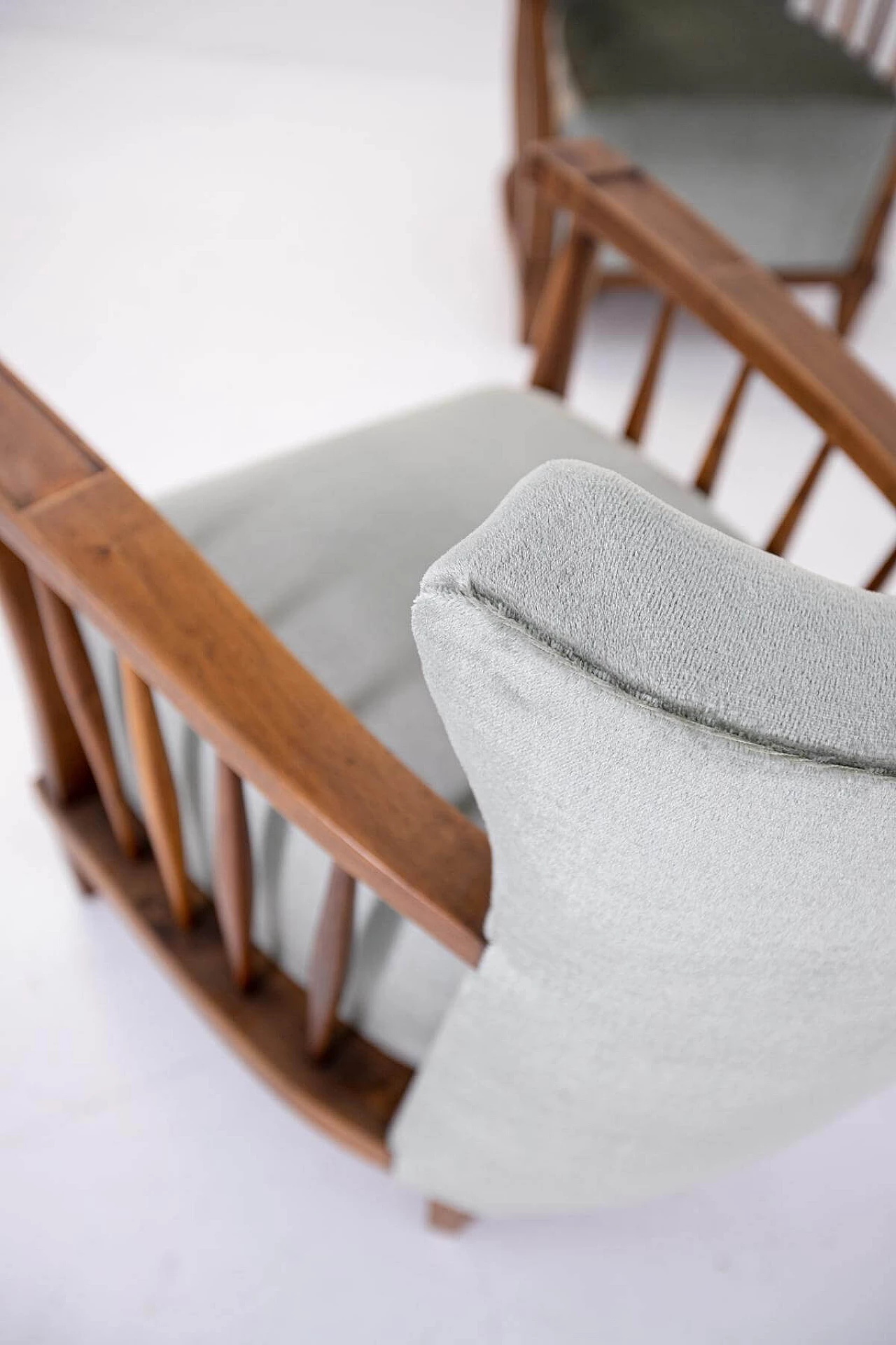 Pair of Maurizio Tempestini armchairs in walnut and grey velvet, 1950s 1403216