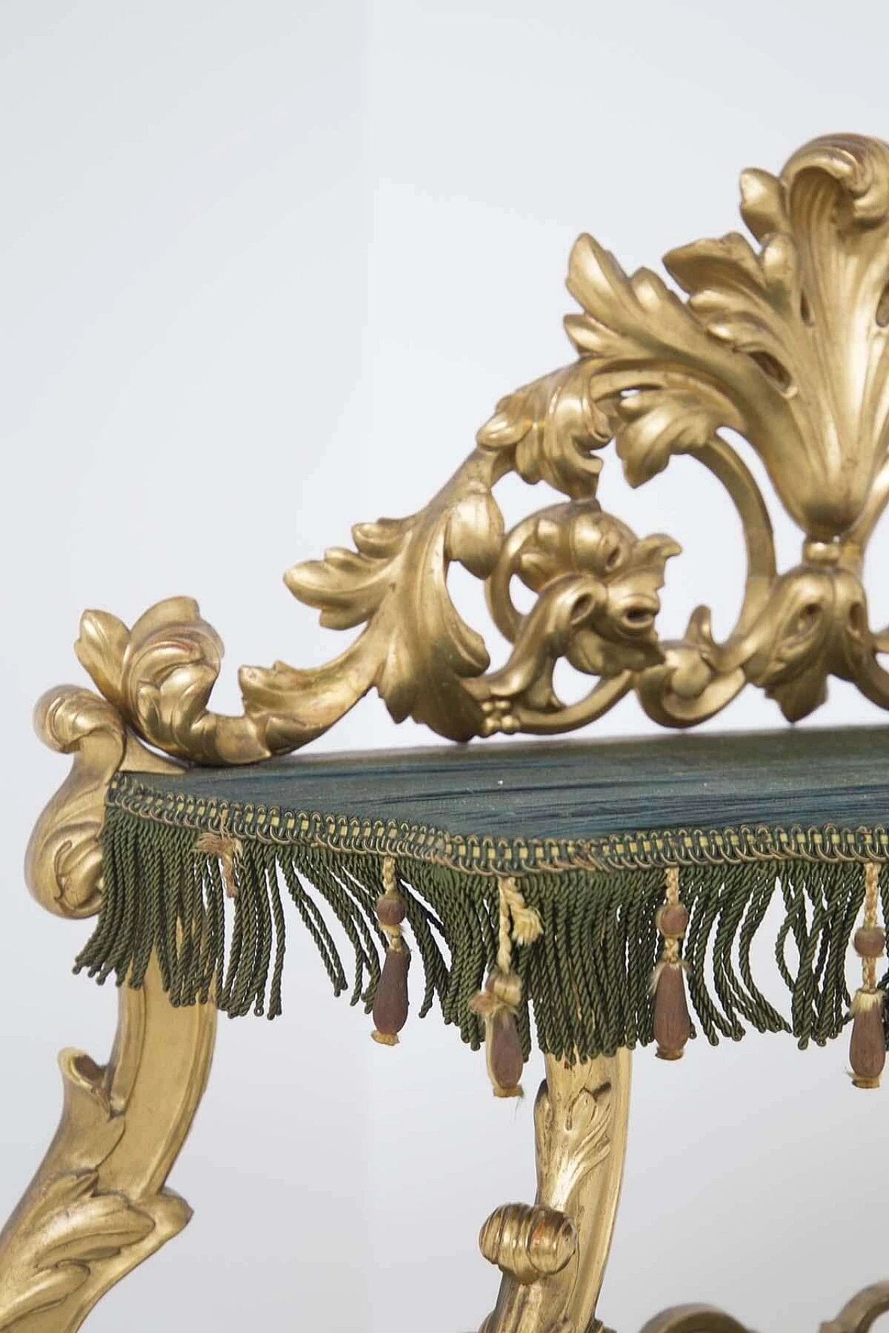Painted wooden etagere in Venetian Baroque style, 19th century 1403403