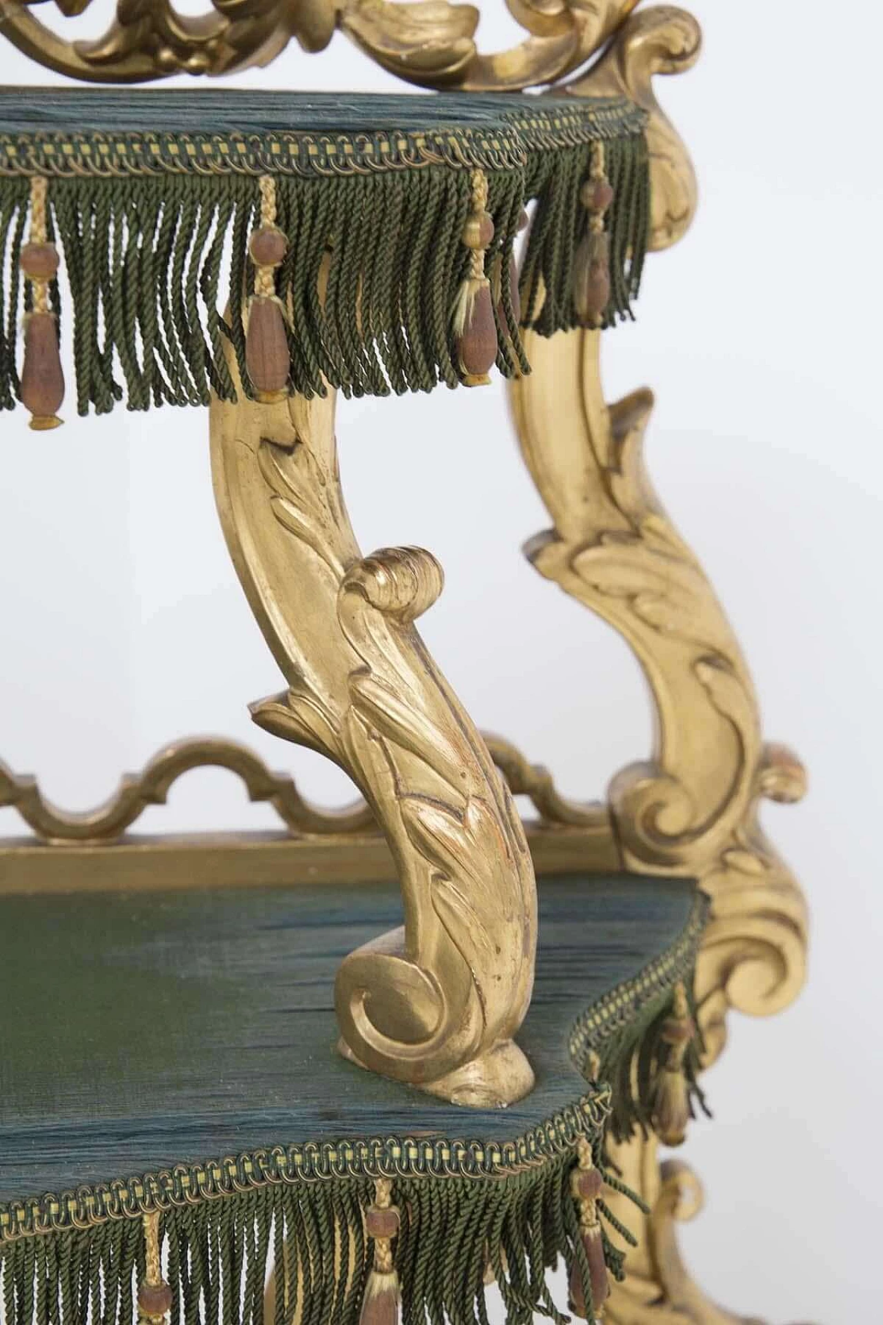 Painted wooden etagere in Venetian Baroque style, 19th century 1403404