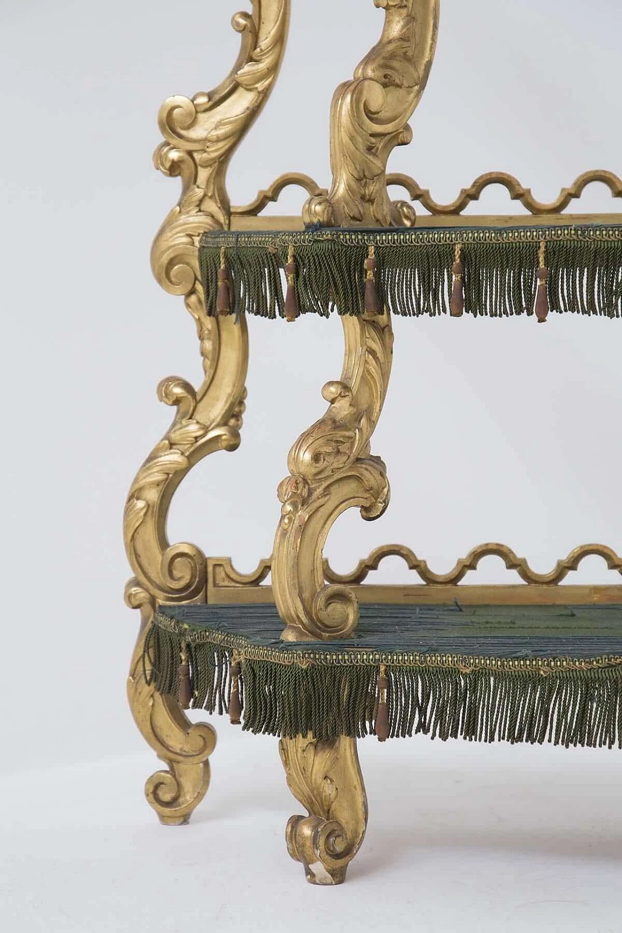 Painted wooden etagere in Venetian Baroque style, 19th century 1403405