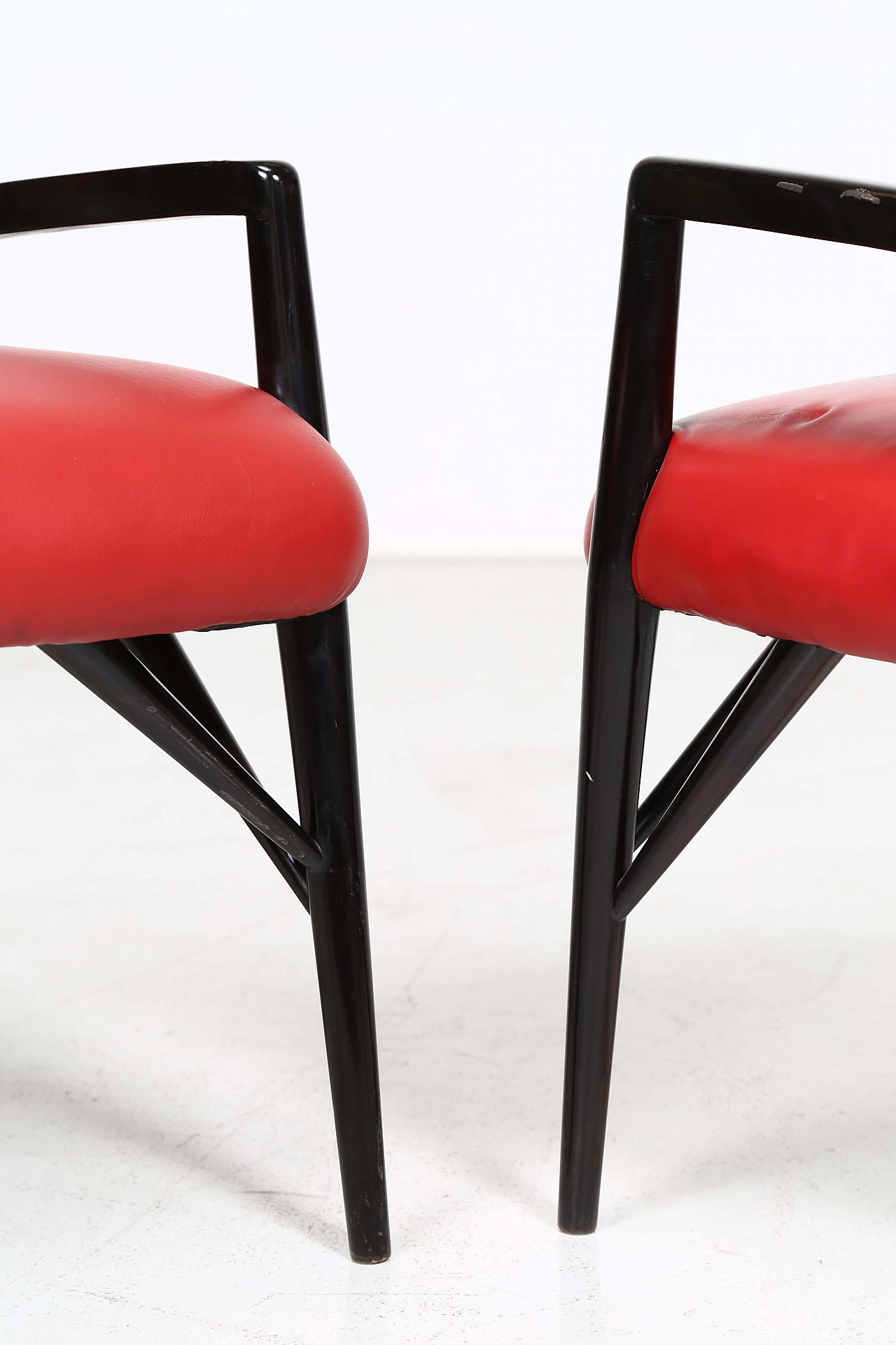 4 Chairs by Paul Laszlo in black lacquered wood, 1950s 1403958