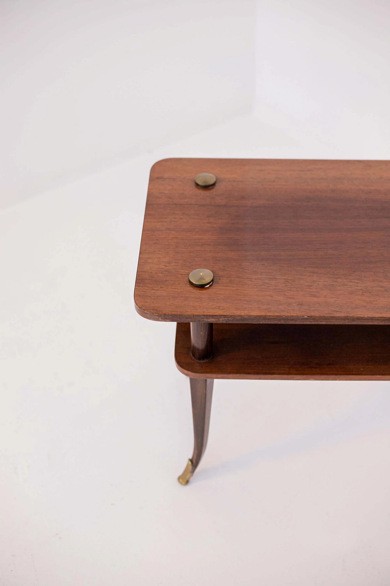 Tavolino in legno e ottone a due ripiani, anni '50 1405185