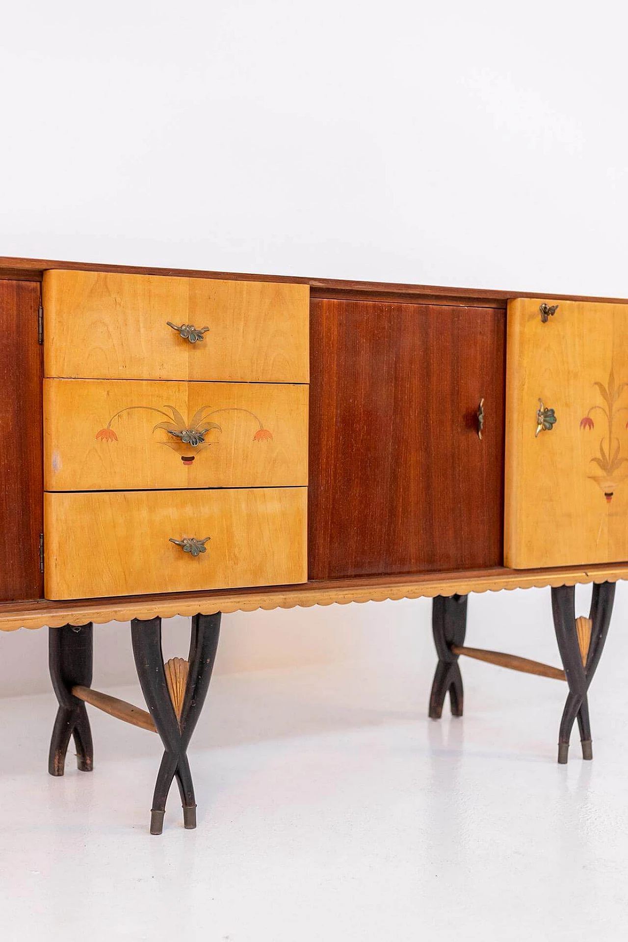 Sideboard attributed to Paolo Buffa in wood and brass, 1950s 1405210