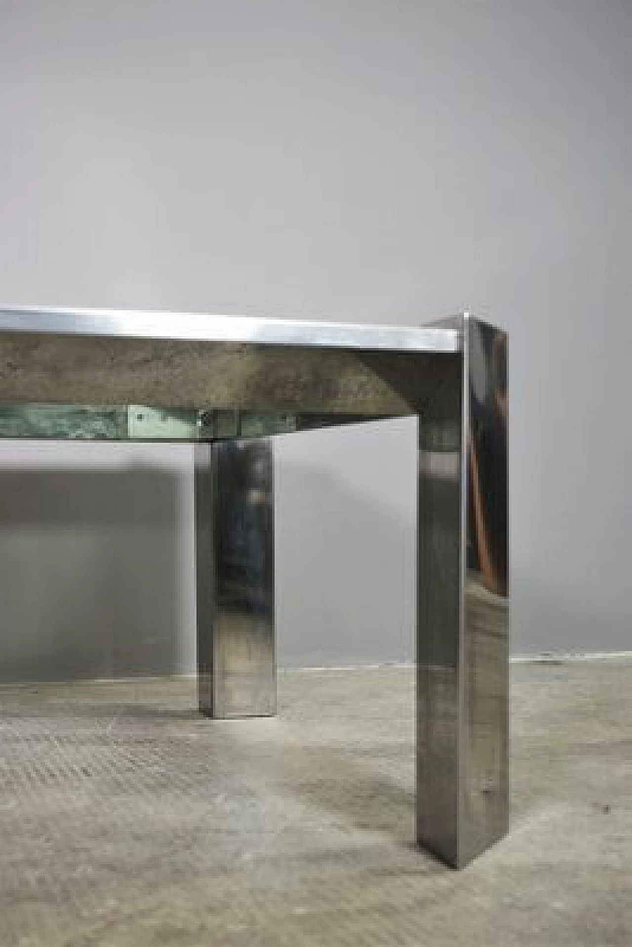 Coffee table in aluminium and smoked glass, 1970s 1405255