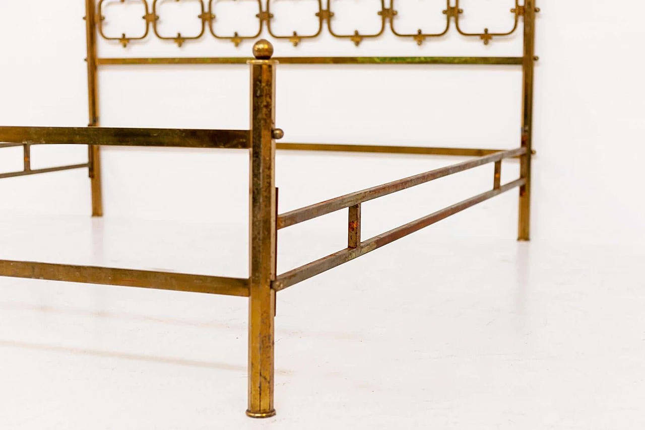 Sculptural brass double bed by Luciano Frigerio, 1960s 1405368