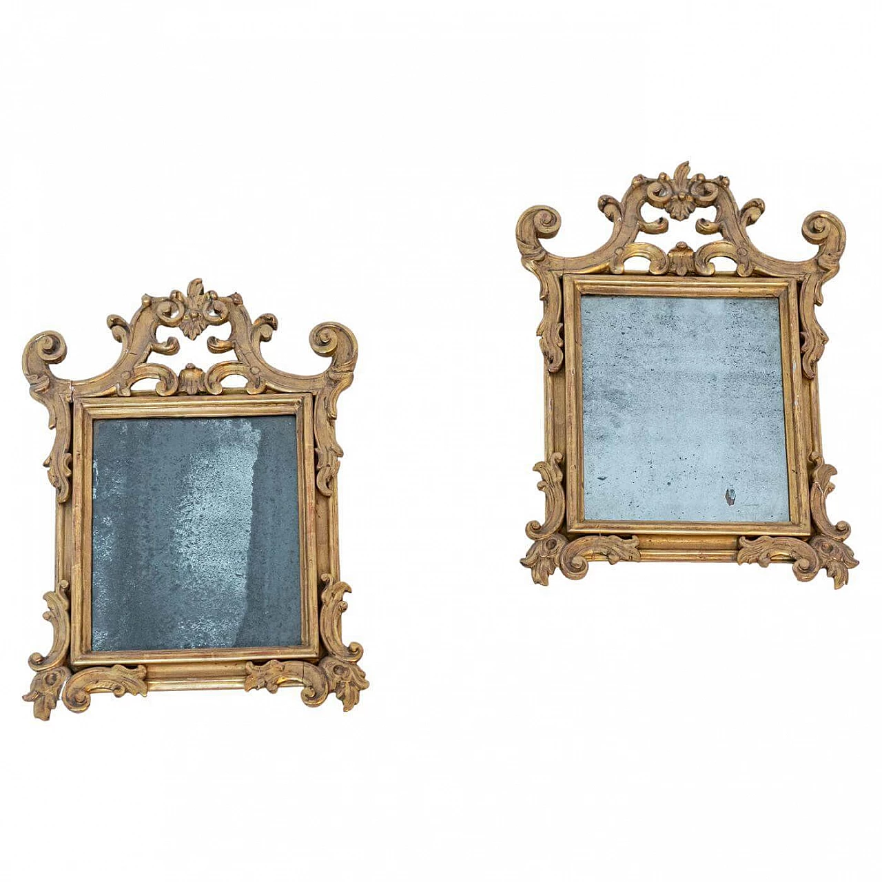 Coppia di specchi con cornice in legno dorato, '700 1405549