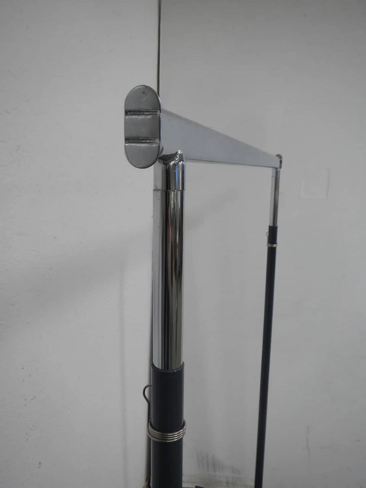 Prisma coat stand in painted iron, 1980s 1405918