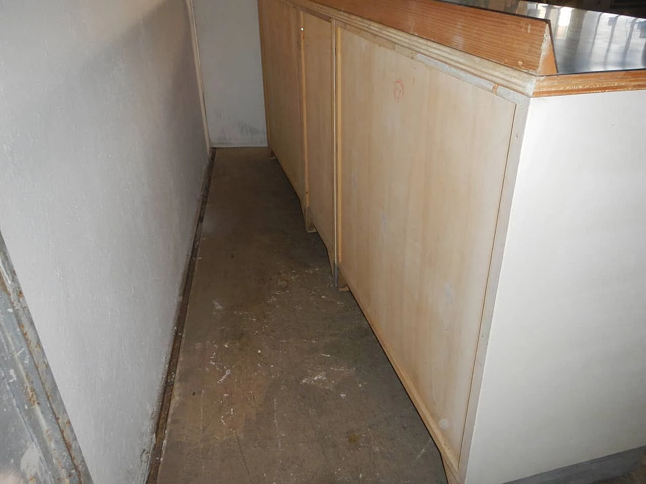 Sideboard in spruce and formica, 1950s 1405962