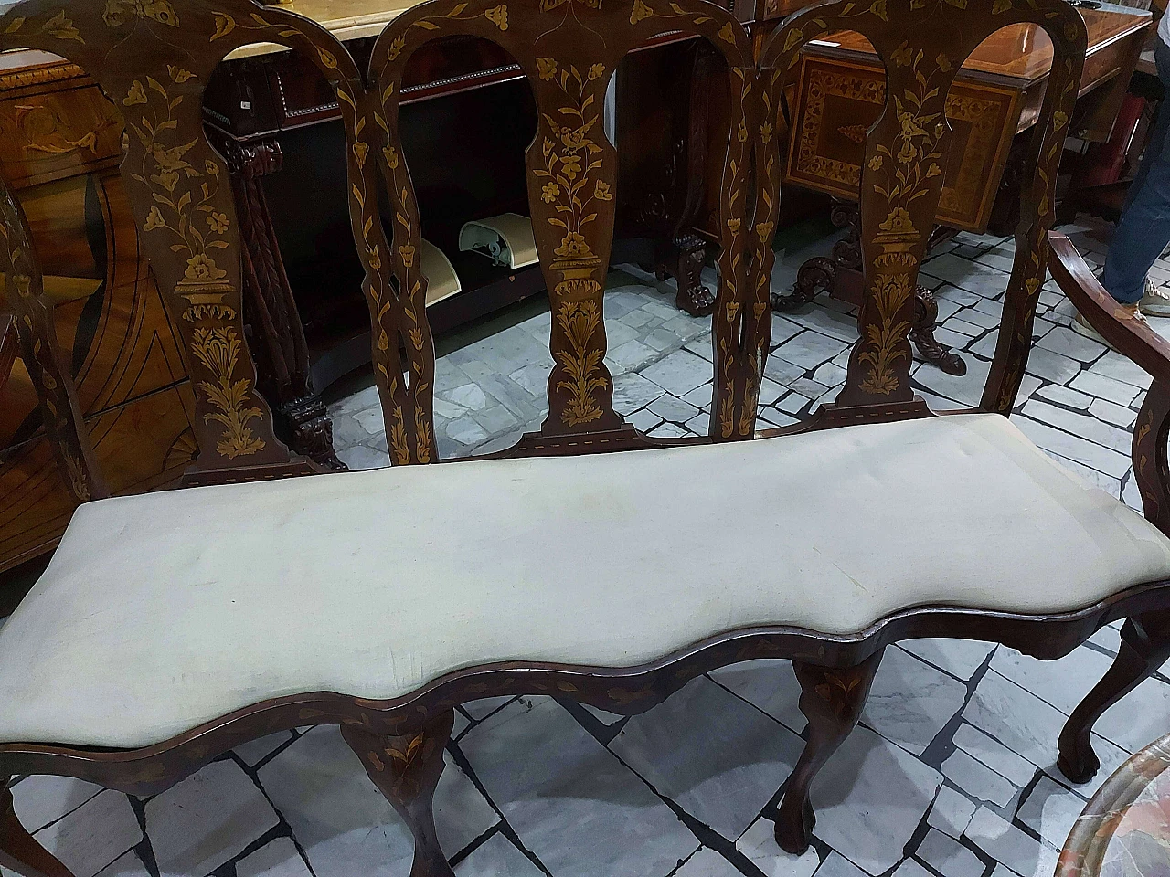 English inlaid walnut sofa, 18th century 1406331