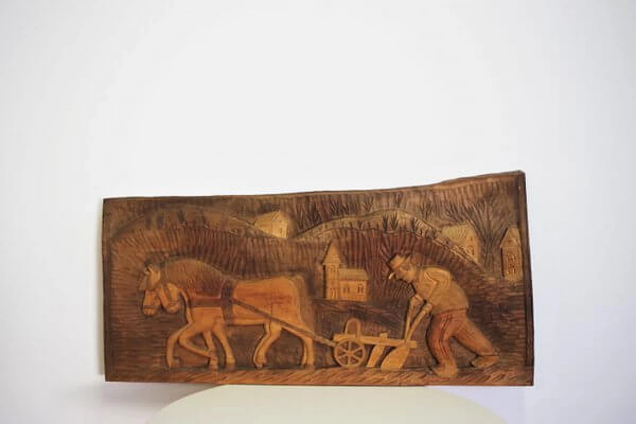Quadro decorativo in legno di noce intagliato, anni '70 1406742