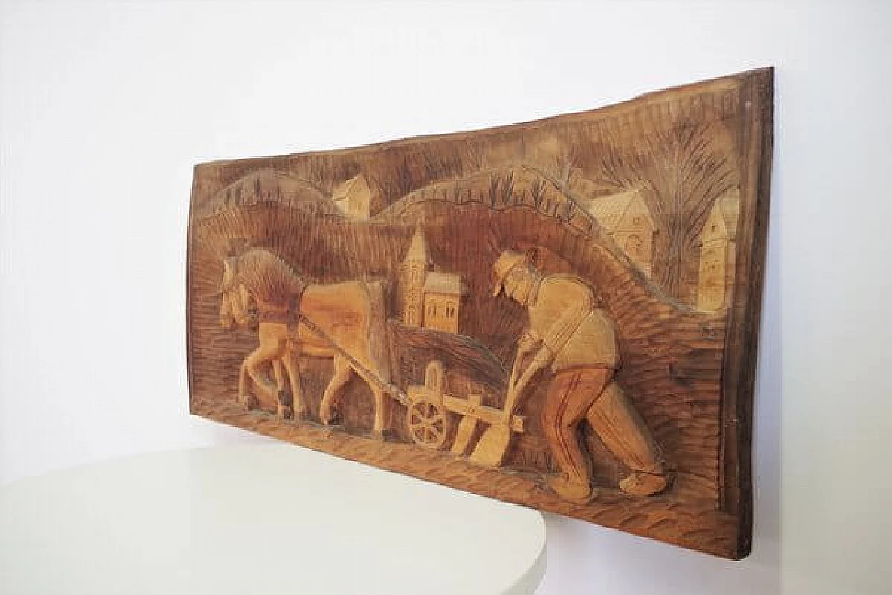 Quadro decorativo in legno di noce intagliato, anni '70 1406745