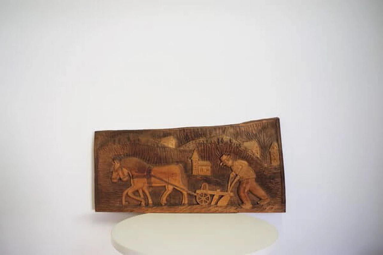 Quadro decorativo in legno di noce intagliato, anni '70 1406756