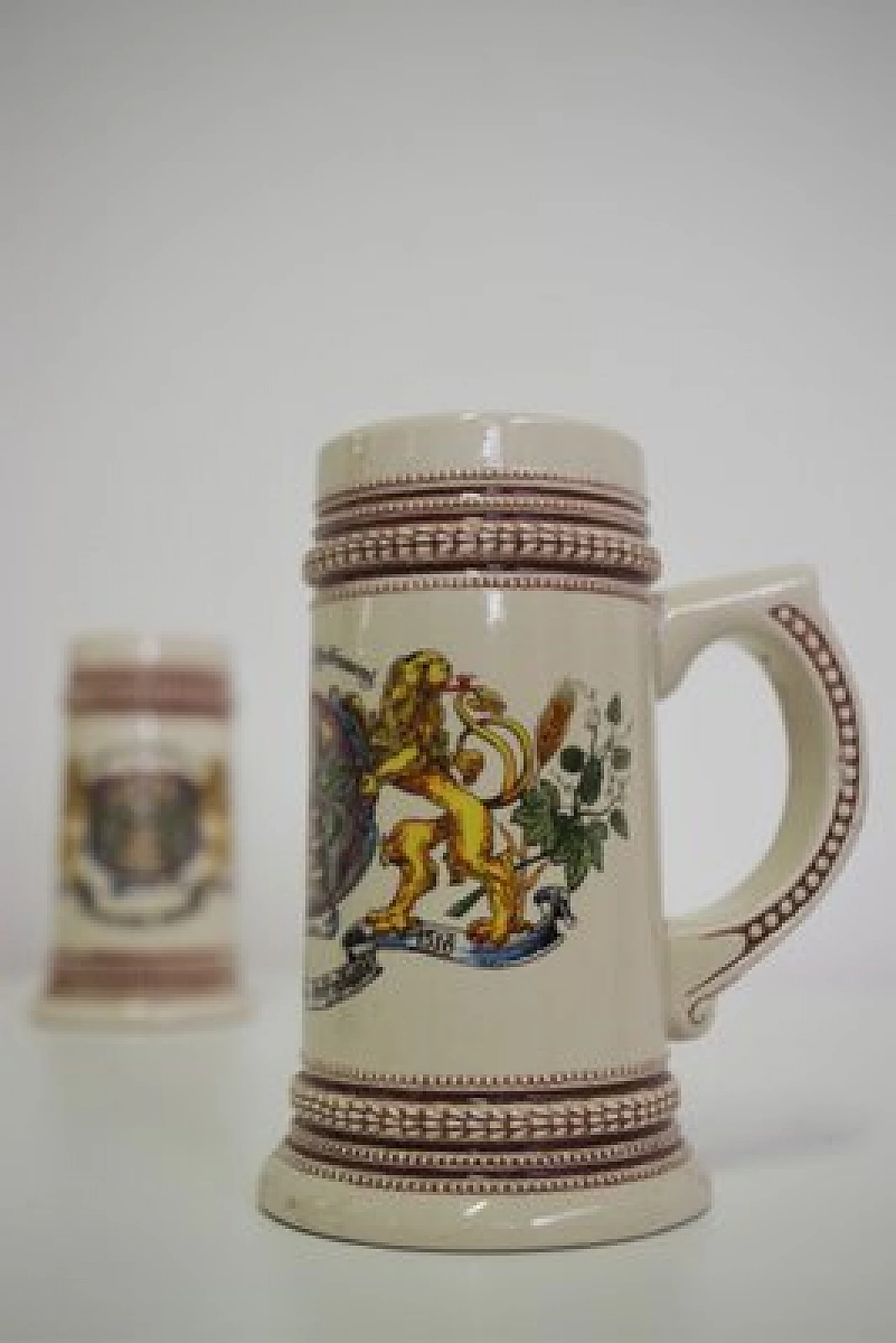Coppia di  boccali bavaresi in porcellana, anni '80 1407023