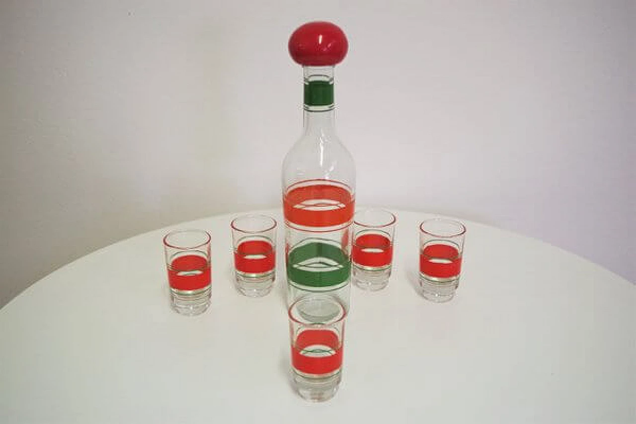 5 Bicchieri  da liquore e bottiglia in vetro colorato, anni '60 1407098