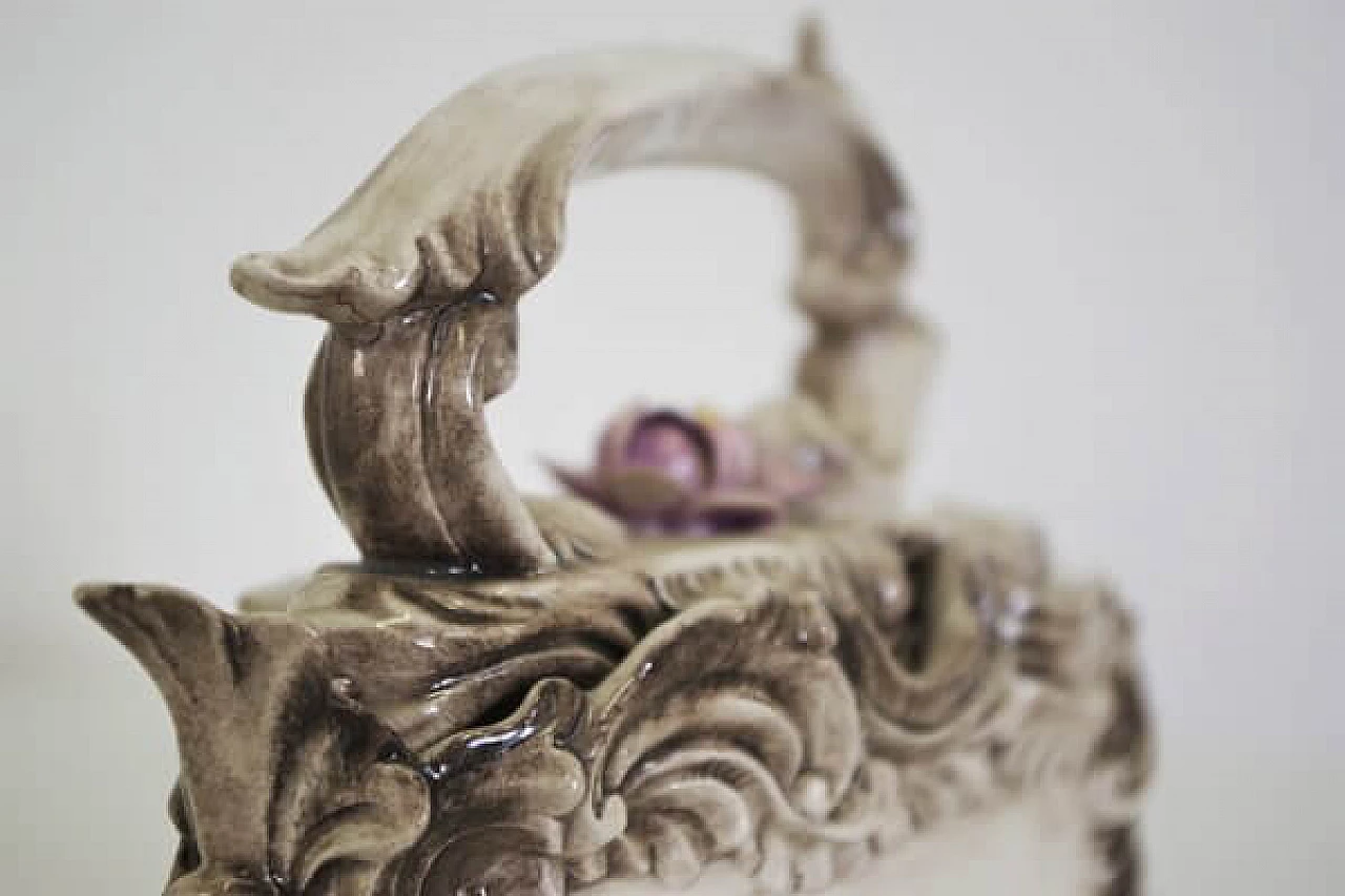 Ceramic clothes iron from Capodimonte, 1960s 1407112