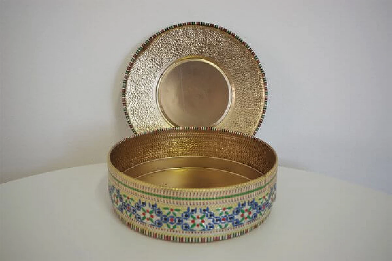 Flowered tin box, 1970s 1407141