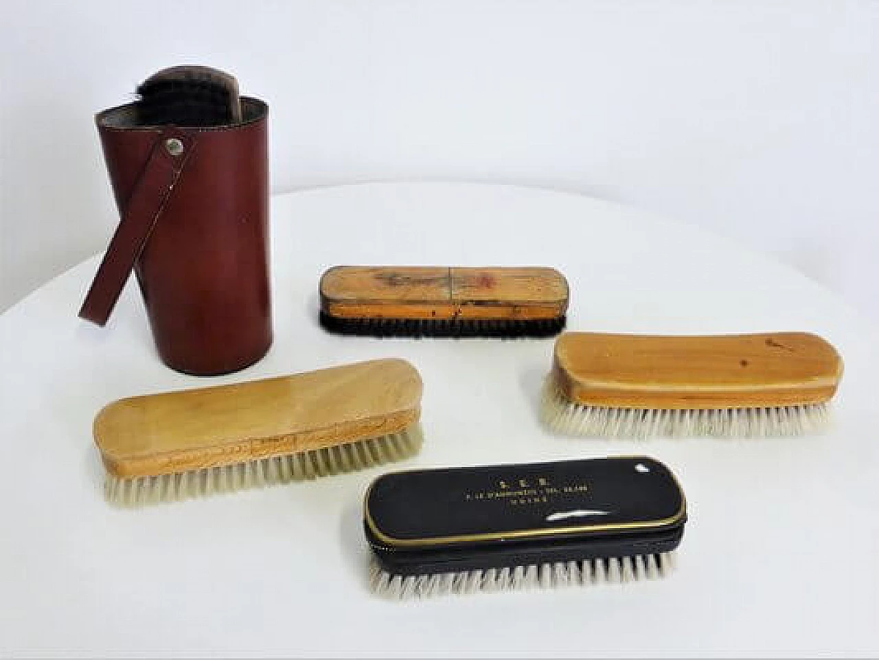 9 Verbania shoe brushes, 1960s 1407182