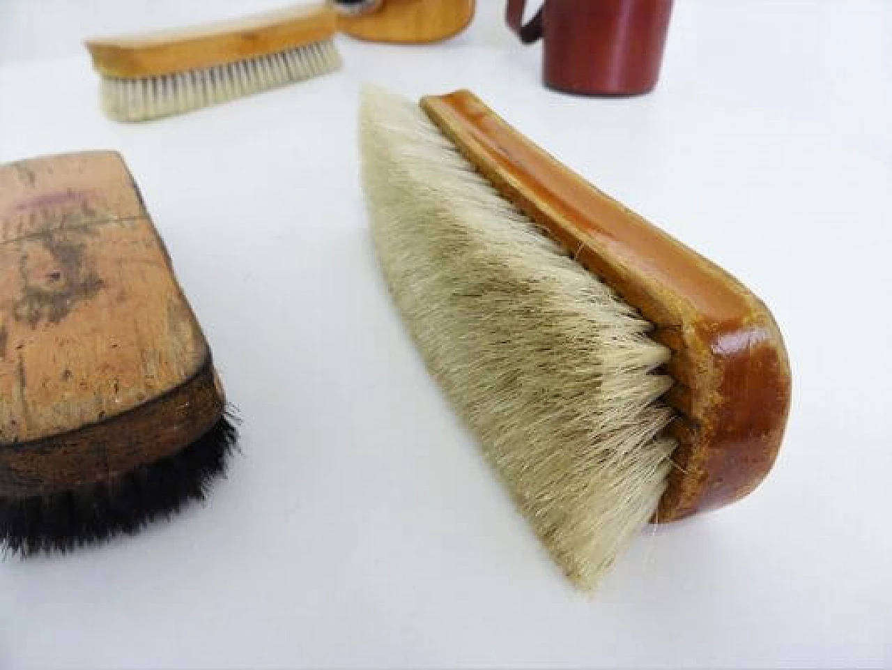 9 Verbania shoe brushes, 1960s 1407206