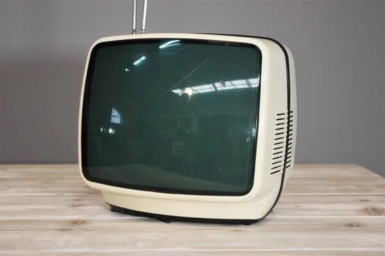 White television, 1970s 1407538