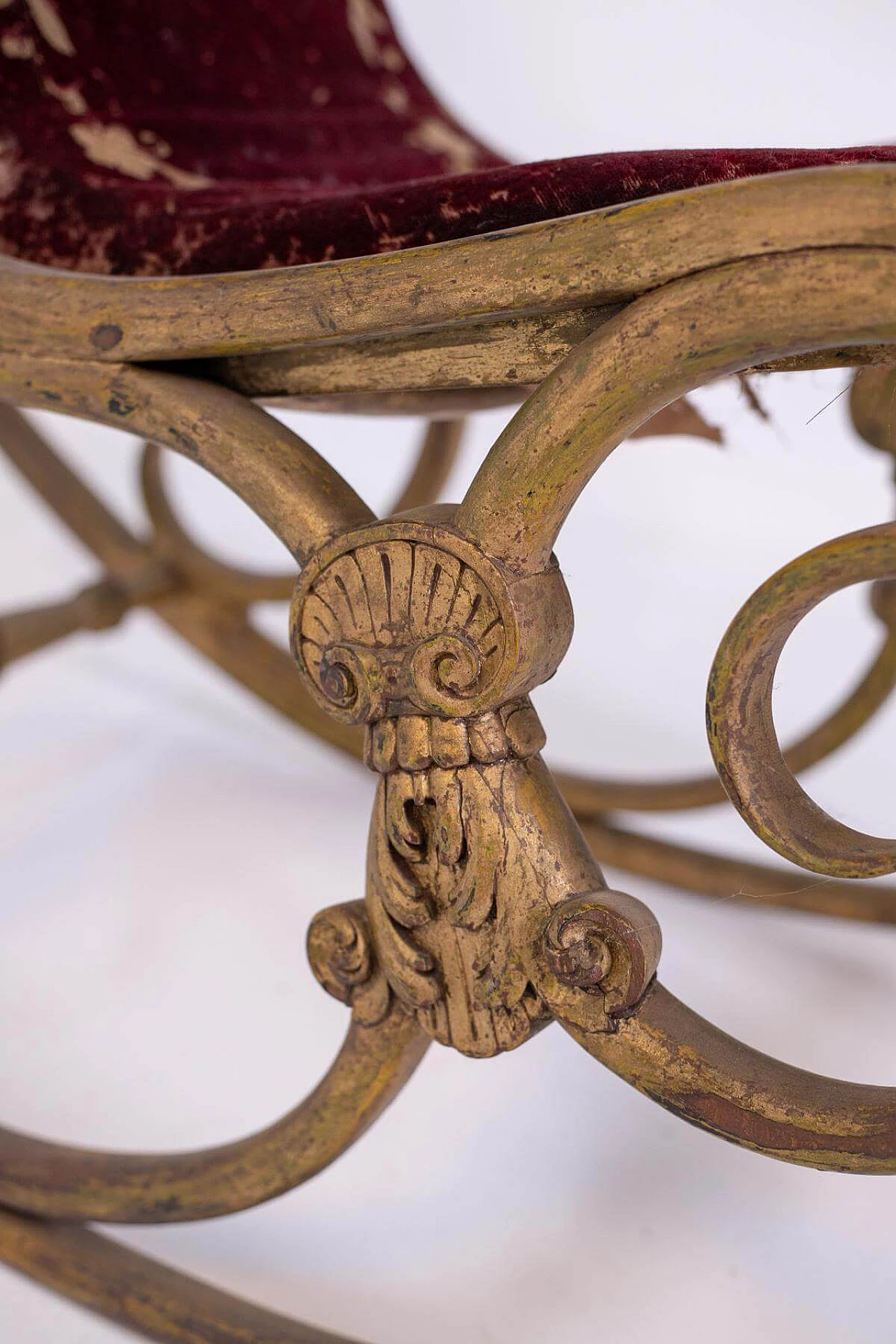 Sedia a dondolo di Anton Fix e Micheal Thonet, del '800 1407759