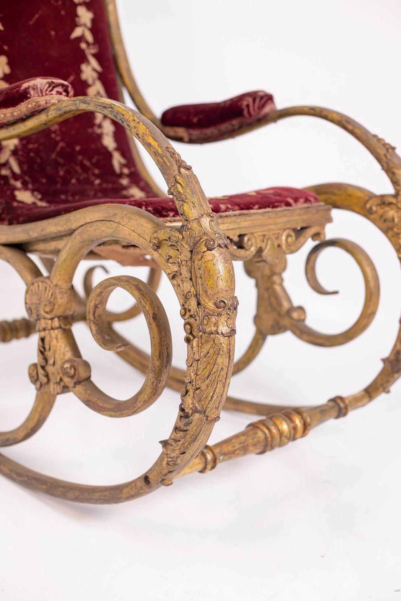 Sedia a dondolo di Anton Fix e Micheal Thonet, del '800 1407769