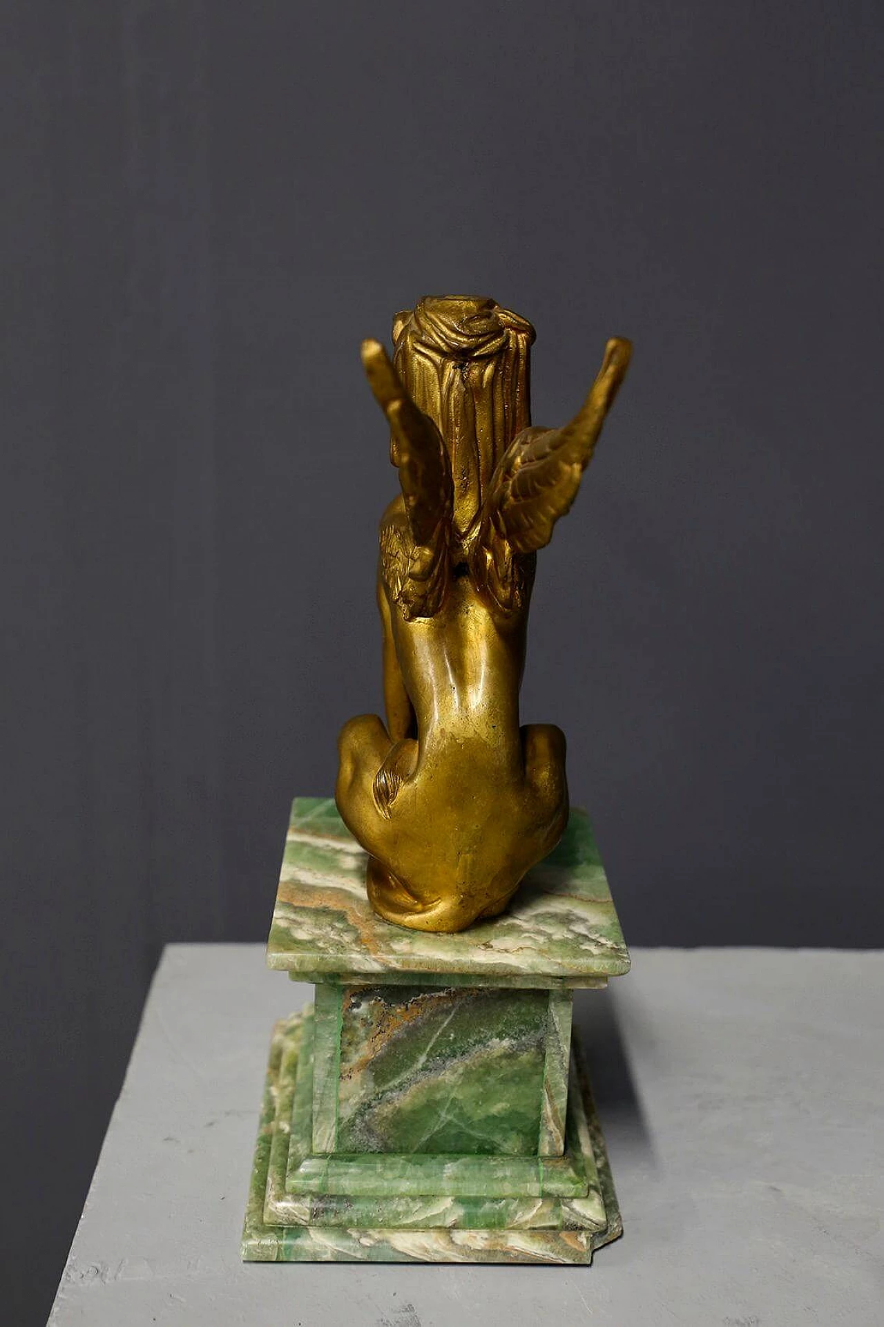 Pair of bronze sphinxes with alabaster base, 19th century 1407916