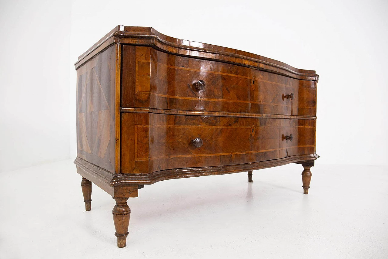 Walnut-root chest of drawers with inlaid decoration, 18th century 1408642