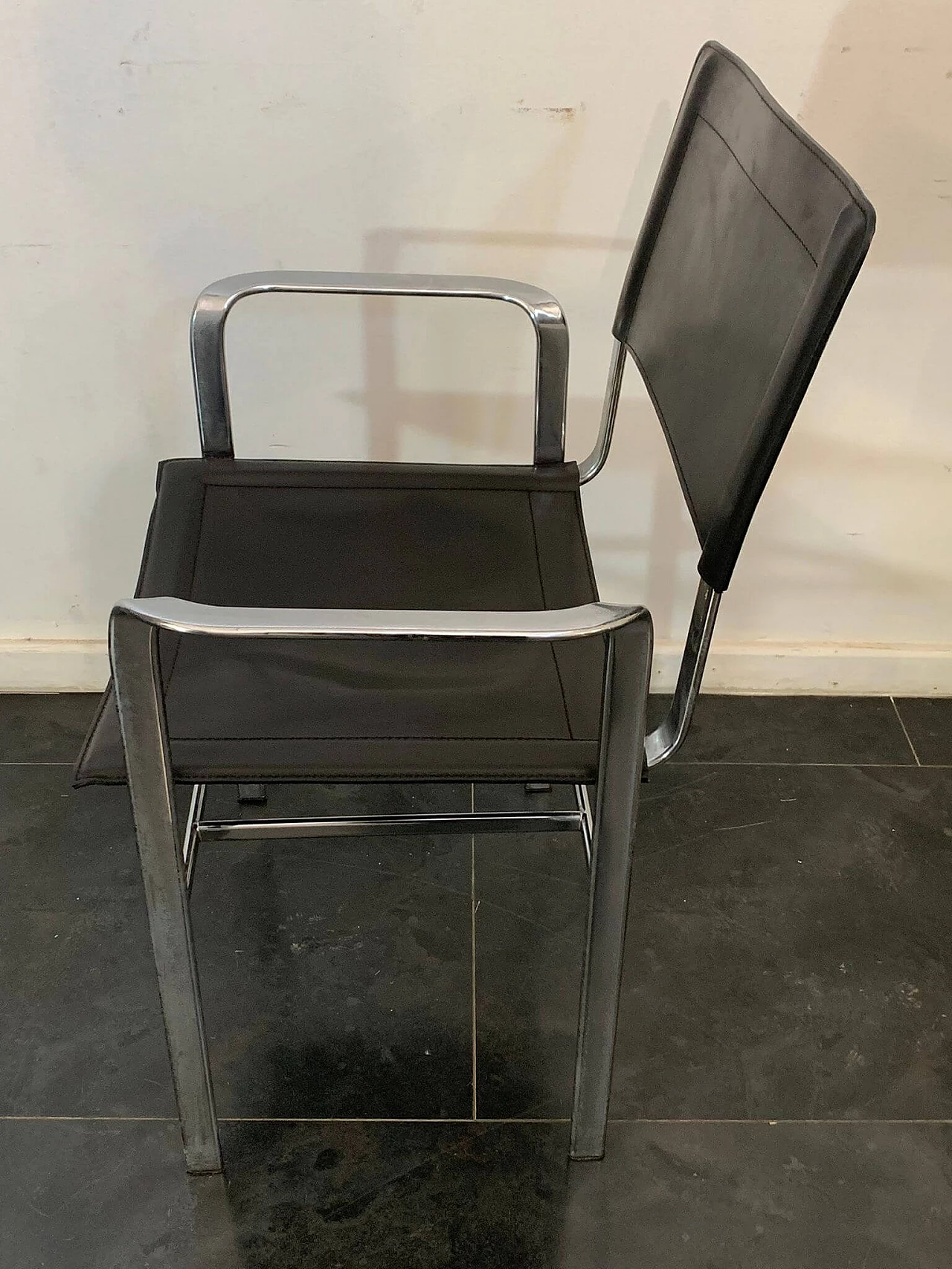 Coppia di poltroncine di Cidue in acciaio e cuoio, anni '70 1408659