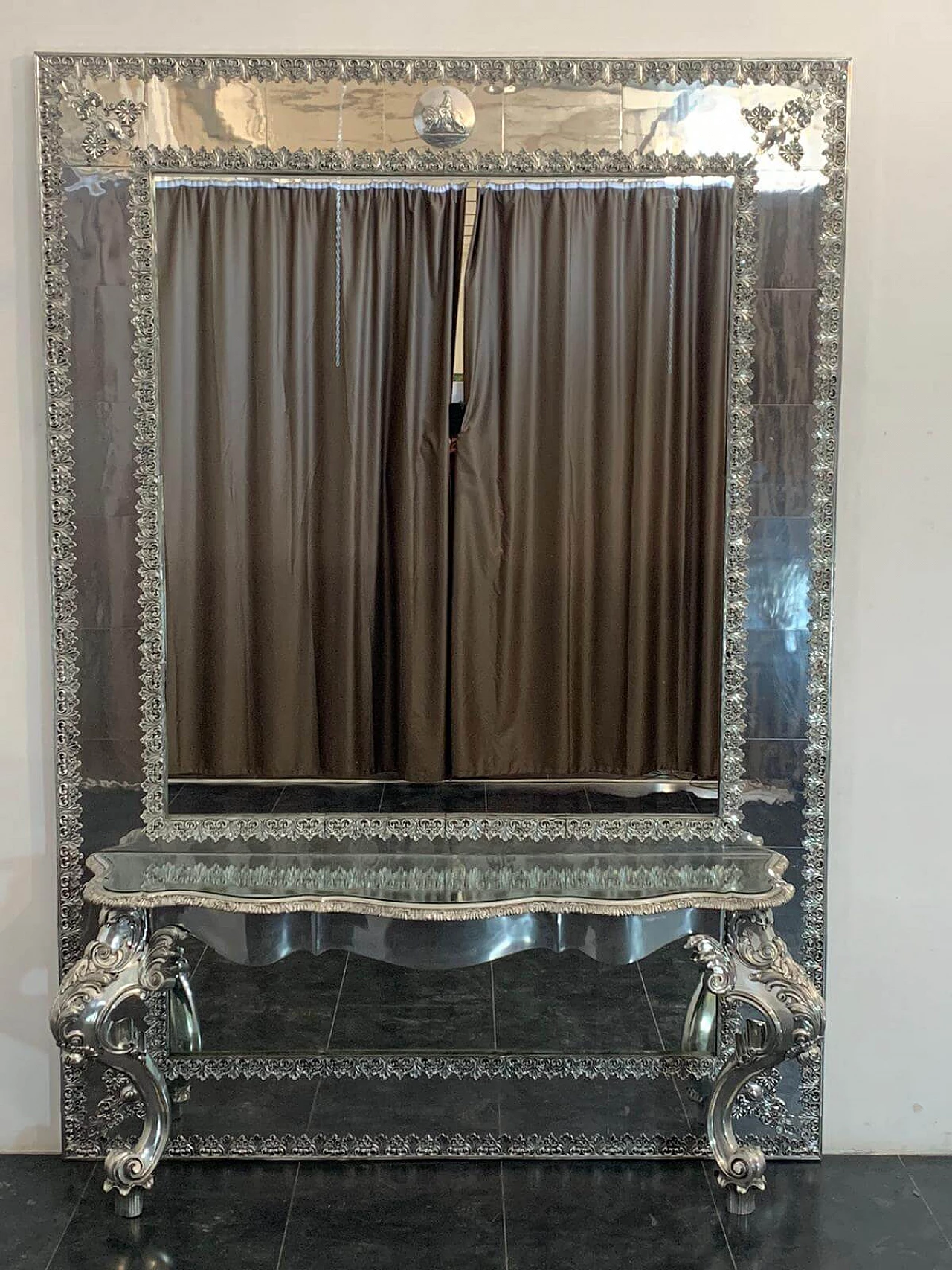 Grande specchio in metallo di Piero Figure per Athena, anni '80 1409793