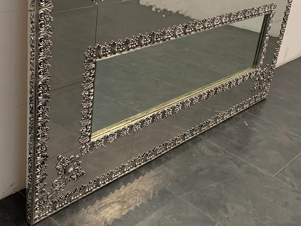 Grande specchio in metallo di Piero Figure per Athena, anni '80 1409800