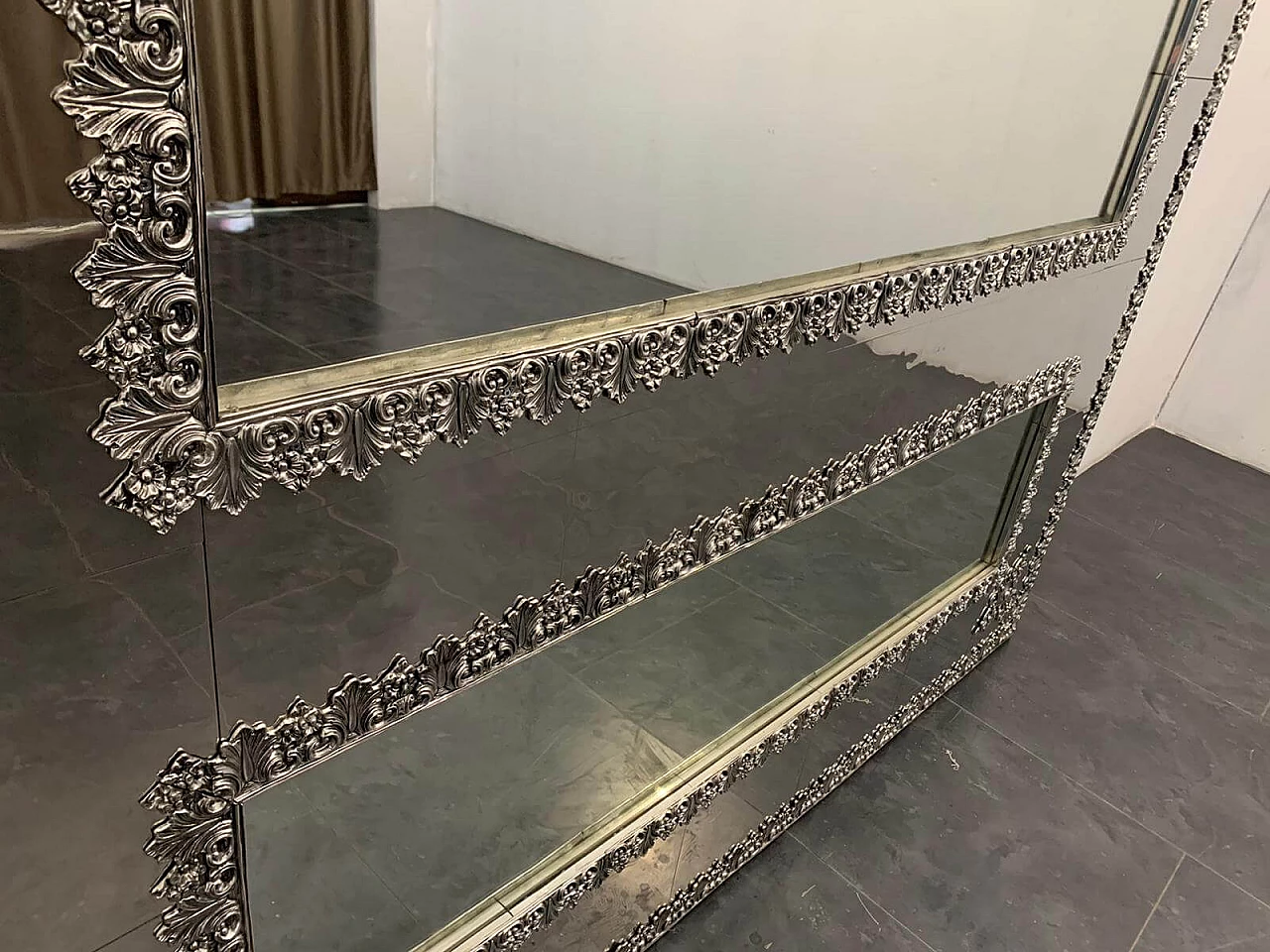 Grande specchio in metallo di Piero Figure per Athena, anni '80 1409808