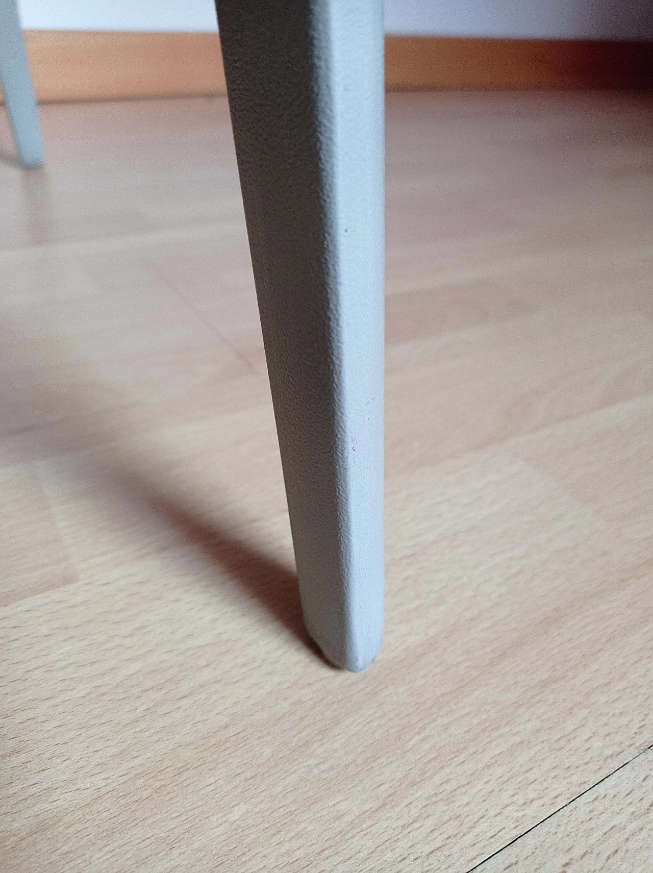 Coppia di sedie Ester Basic 691 in pelle di Patrick Jouin per Pedrali 1410812