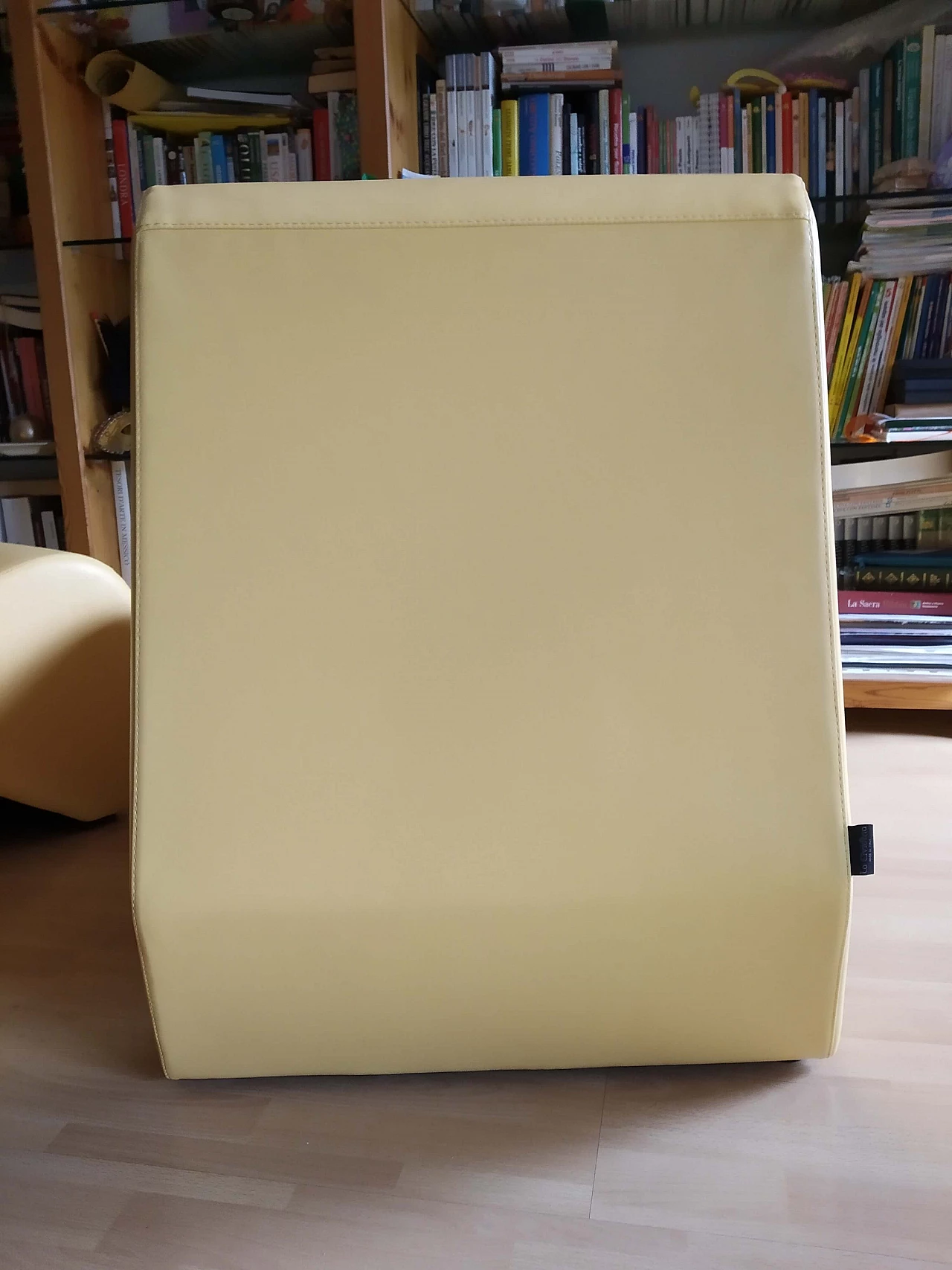 Coppia di poltrone Stones modulari in pelle di Fulvio Bulfoni per La Cividina 1412466