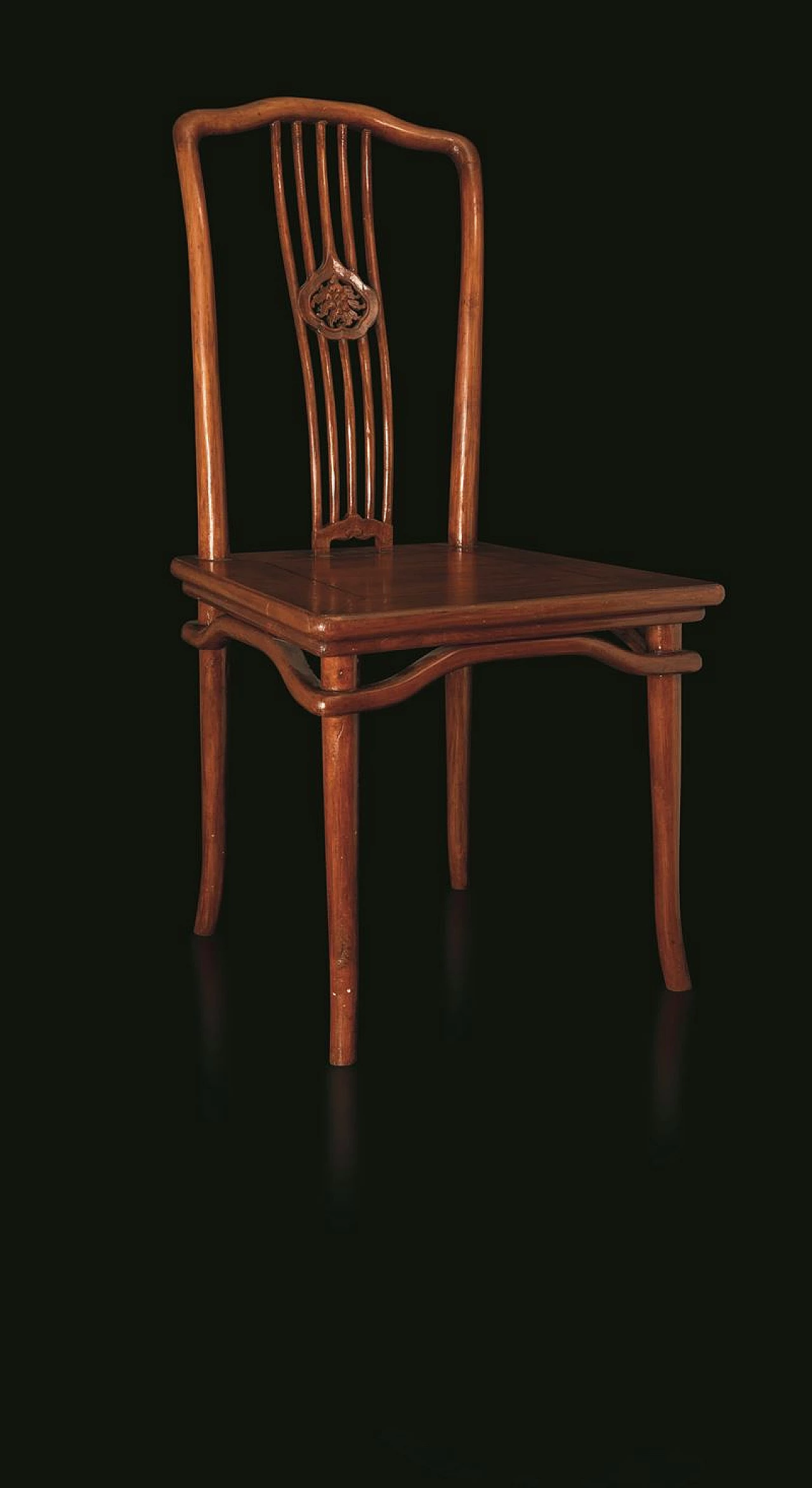 Huali wood table with 7 chairs, China, 19th century 1412561