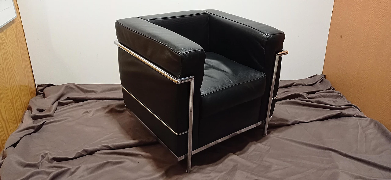 LC2 armchair by Le Corbusier, Jeanneret and Perriand, 1920s 1412656