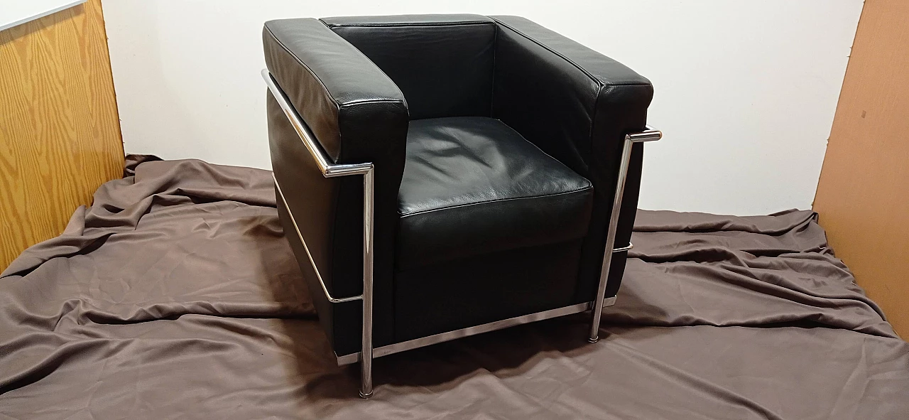 LC2 armchair by Le Corbusier, Jeanneret and Perriand, 1920s 1412661