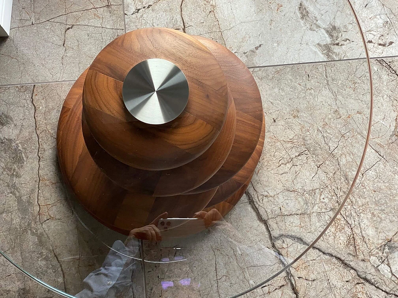 Tavolo da soggiorno rotondo in legno e cristallo 1425503