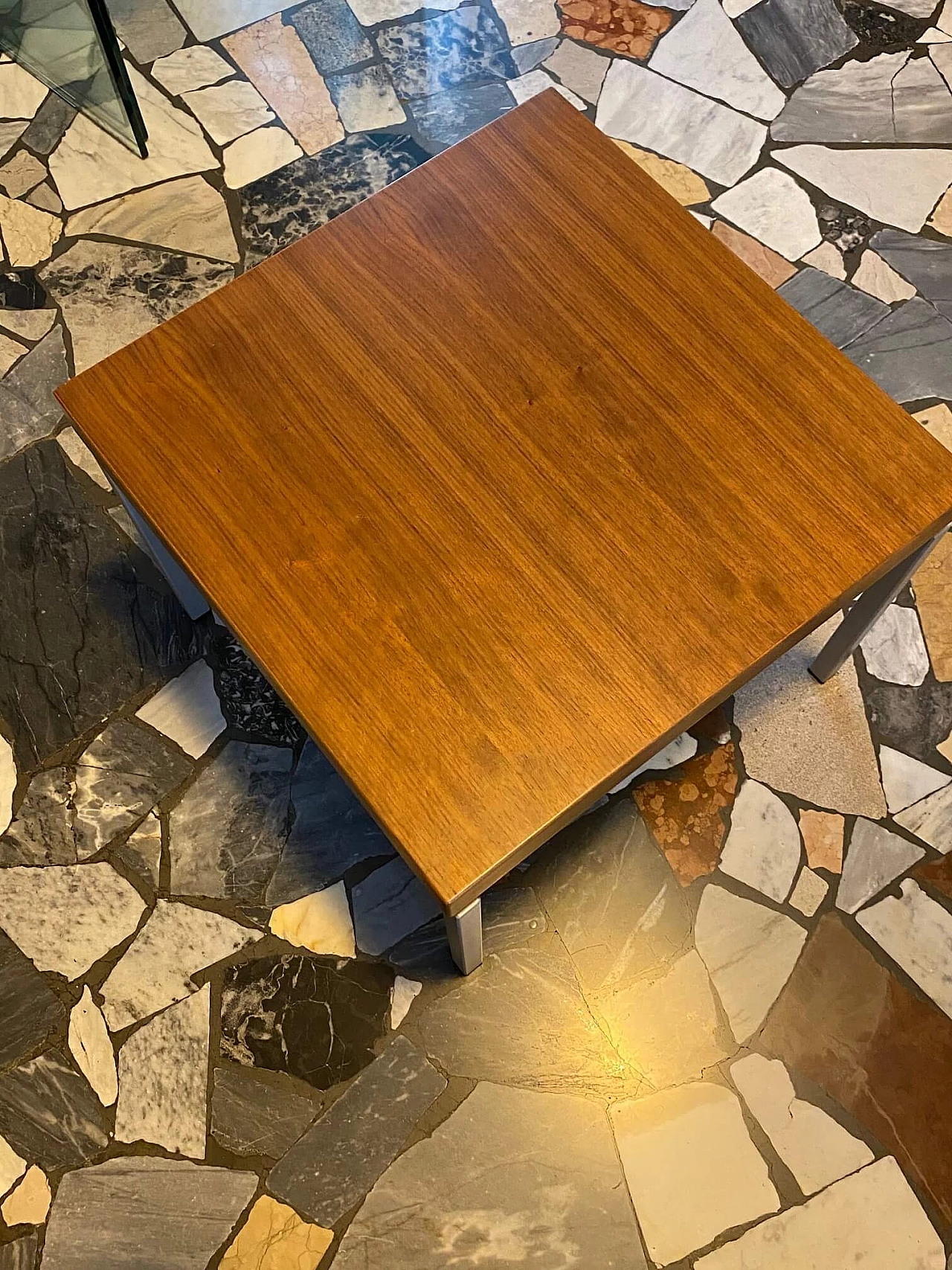 Tavolino Bauhaus in teak e alluminio satinato, anni '50 1426510